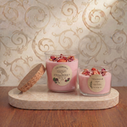Strawberry cream scented candle